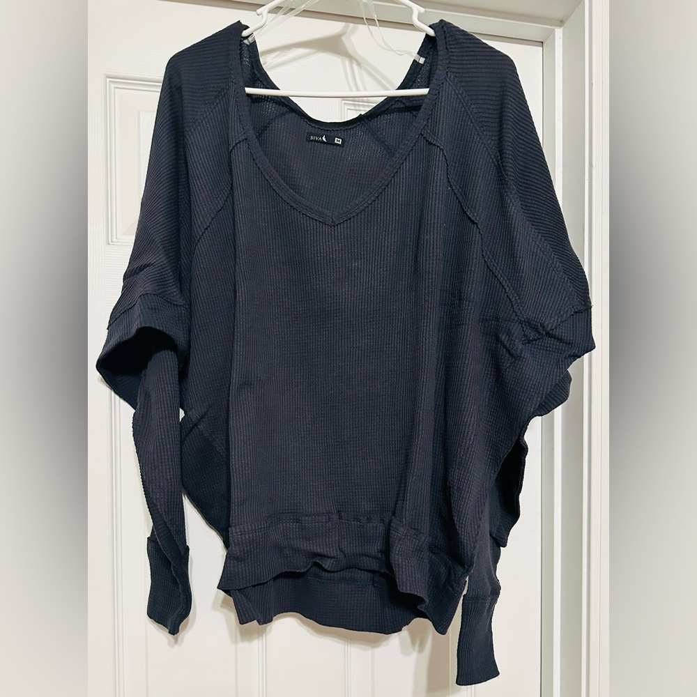 Black V-Neck  Waffle Knit Long Sleeve Top NWOT